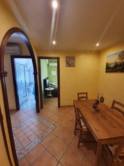 A 2 Passi Dal Cuore Di Roma Bagian luar foto